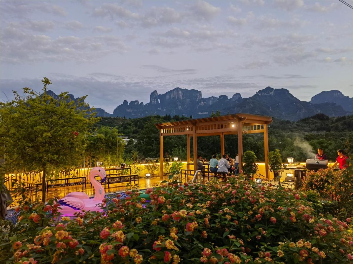 Heaven'S Gate Home Stay --Free Pick Up Service--Panoramic View Of Tianmen Mountain Zhangjiajie Dış mekan fotoğraf